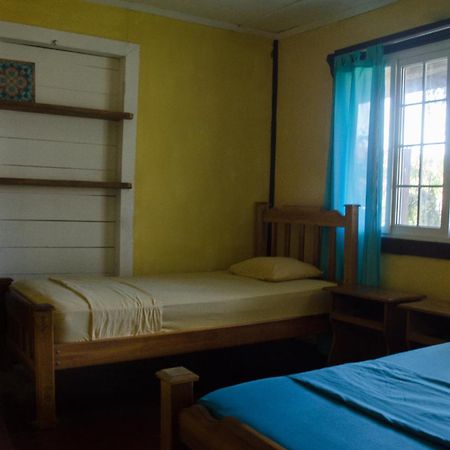 Spanish By The Sea - Bocas Бокас-дель-Торо Экстерьер фото